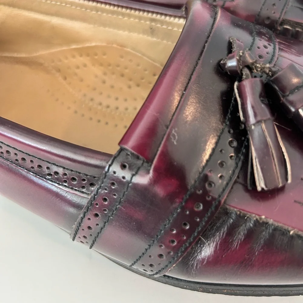 GH Bass & Co Weejuns Niles Men 9 1/2D Leather Tassel Burgundy Loafer Dress Shoe